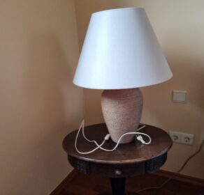 1 Stück | Tischlampe