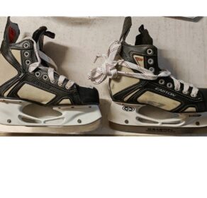 1 Paar Damen Hockeyschuhe