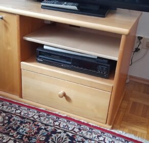 1 Fernsehtisch